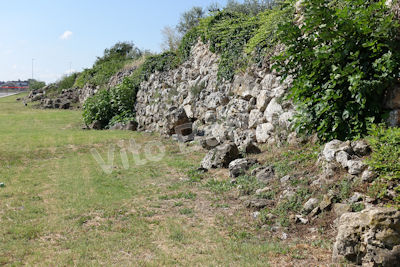 Mura megalitiche tra via Santeramo e via Cassano