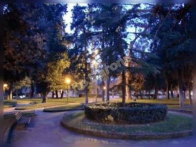 Altamura di sera - villa comunale