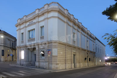 Altamura di sera - Teatro Mercadante
